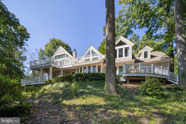 Exterior, Facade, Queen Anne Victorian