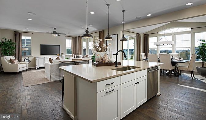 Dining room, Interior, Kitchen, Living room, Pendant Lights, Recessed Lighting, Stainless Steel Appliances, Wood Texture Flooring