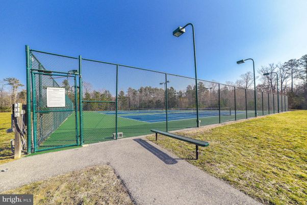 Exterior, Tennis Courts