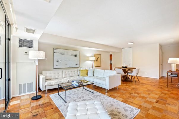 Dining room, Interior, Living room, Recessed Lighting, Wood Texture Flooring
