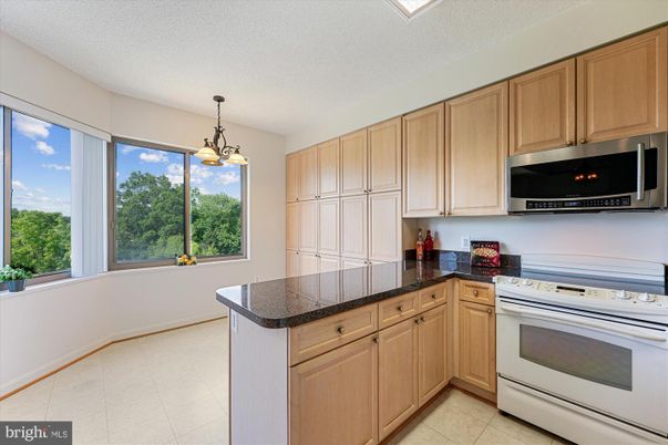 Interior, Kitchen, Pendant Lights