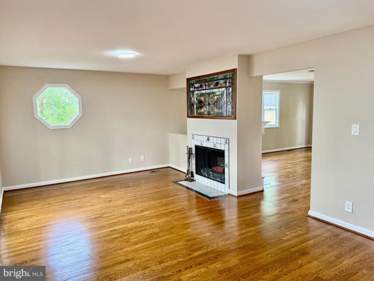 Empty room, Fireplace, Interior, Recessed Lighting, Wood Texture Flooring
