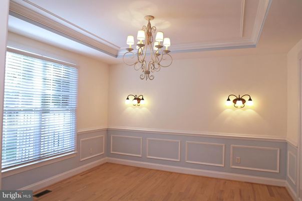 Chandelier, Empty room, Interior, Wood Texture Flooring