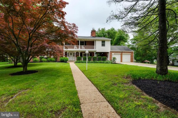 Attached, Backyard, Exterior, Facade, Split Level