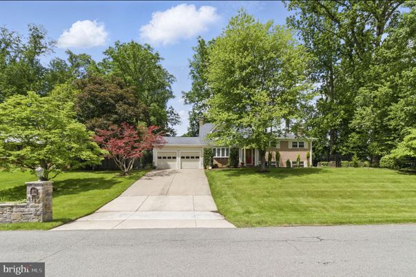 Attached, Backyard, Exterior, Facade, Ranch