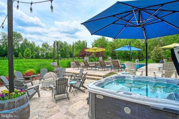 Exterior, Hot Tub