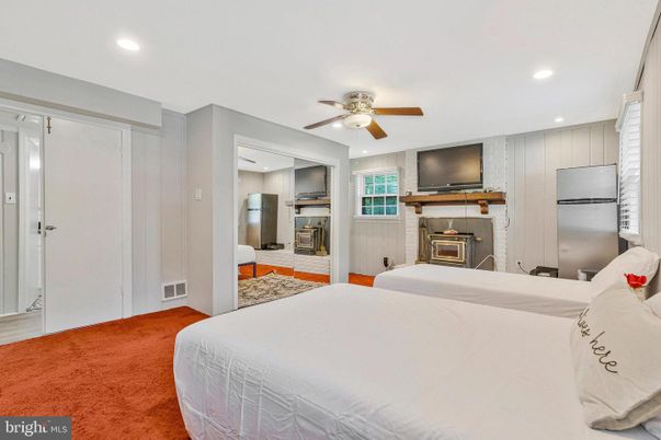 Bedroom, Fireplace, Interior, Recessed Lighting
