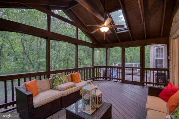 Interior, Living room, Sun Room, Wooden Beams, Wooden Ceilings, Wood Texture Flooring
