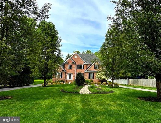 Backyard, Exterior, Facade, Brick Facade, Tudor Revival