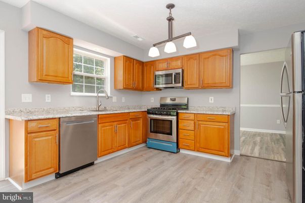Interior, Kitchen, Pendant Lights, Stainless Steel Appliances, Wood Texture Flooring