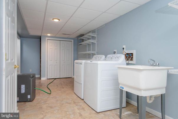 Interior, Recessed Lighting, Washer