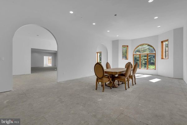 Dining room, Interior, Recessed Lighting