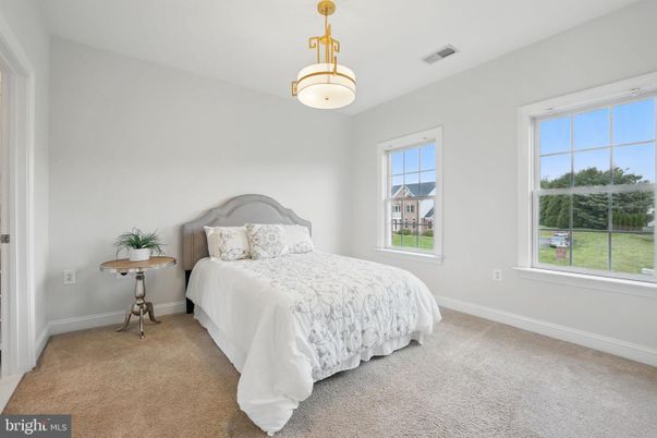 Bedroom, Interior, Pendant Lights