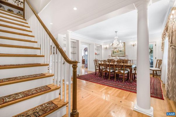 Chandelier, Dining room, Interior, Recessed Lighting, Wood Texture Flooring