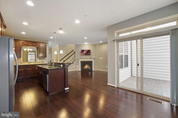 Fireplace, Interior, Kitchen, Pendant Lights, Recessed Lighting, Wood Texture Flooring