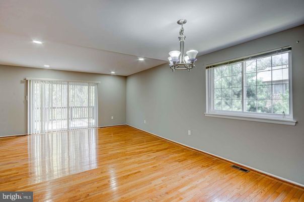 Chandelier, Empty room, Interior, Recessed Lighting, Wood Texture Flooring