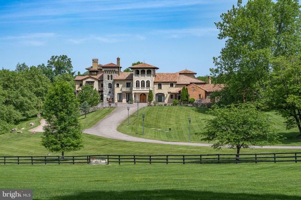 Backyard, Exterior, Facade, Mediterranean