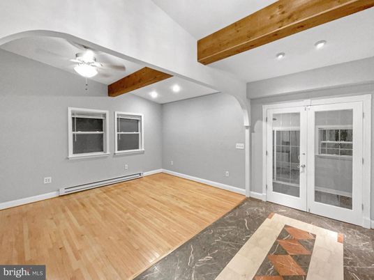 Empty room, Interior, Recessed Lighting, Wooden Beams, Wood Texture Flooring