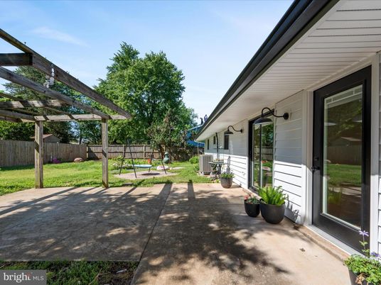 Backyard, Exterior, Playground