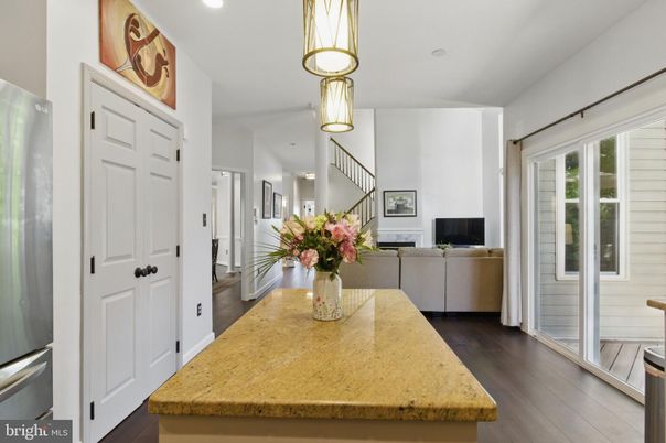 Interior, Pendant Lights, Recessed Lighting, Stainless Steel Appliances, Wood Texture Flooring