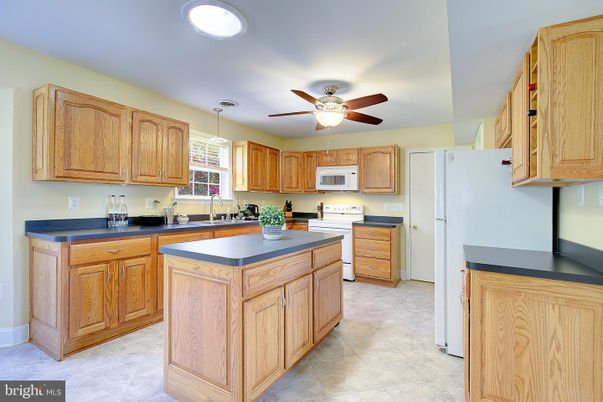 Interior, Kitchen, Pendant Lights