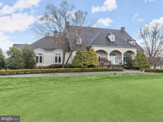 Backyard, Exterior, Facade, French Provincial
