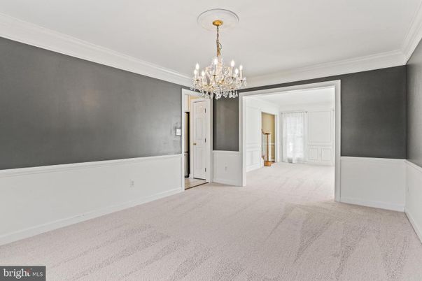 Chandelier, Empty room, Interior