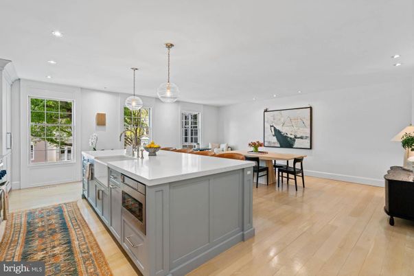 Dining room, Interior, Kitchen, Pendant Lights, Recessed Lighting, Wood Texture Flooring