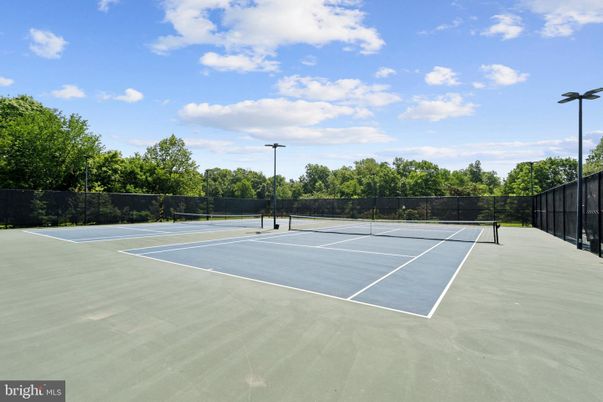 Exterior, Tennis Courts