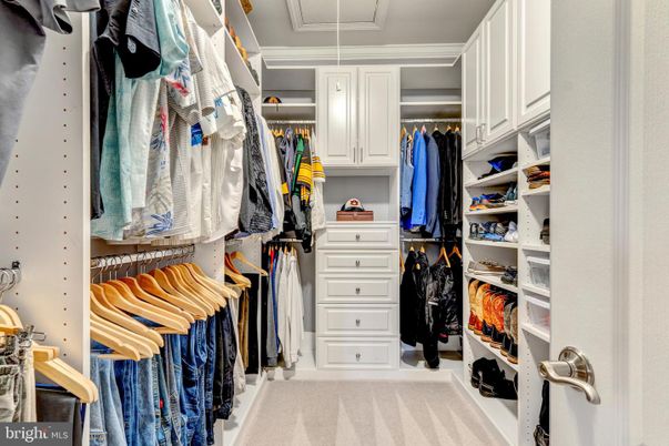 Interior, Walk-in Closets