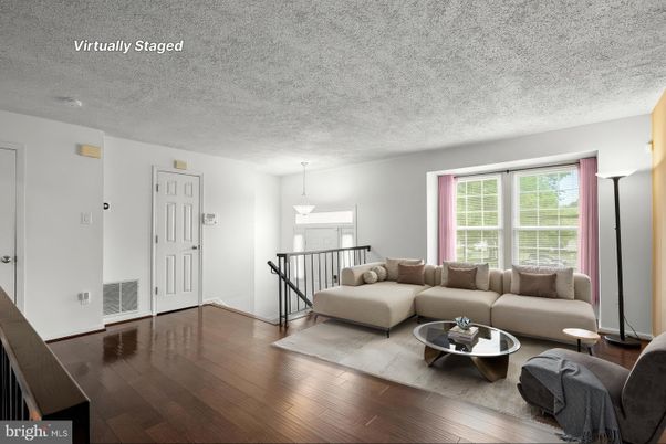 Interior, Living room, Pendant Lights, Wood Texture Flooring