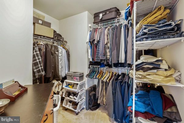 Interior, Walk-in Closets
