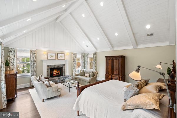 Bedroom, Fireplace, Interior, Living room, Recessed Lighting, Wood Texture Flooring