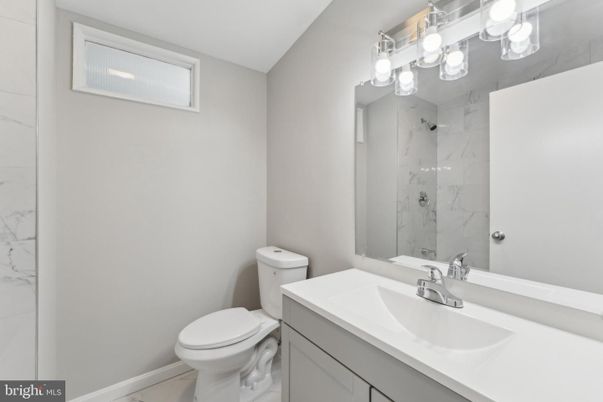 Bathroom, Interior, Marble, Marble Walls