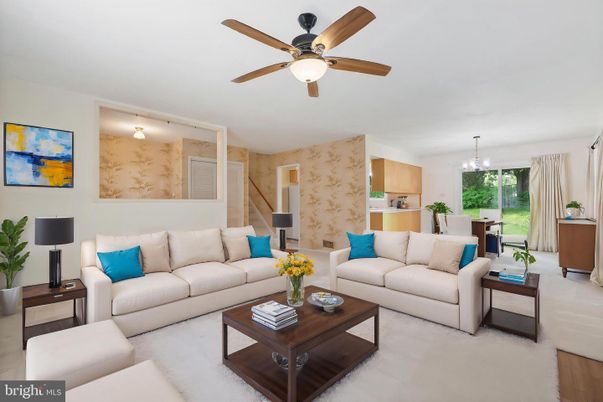 Chandelier, Dining room, Interior, Kitchen, Living room, Pendant Lights