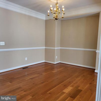 Chandelier, Empty room, Interior, Wood Texture Flooring