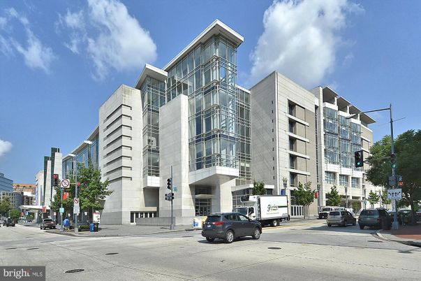 Exterior, Facade, Condo Building