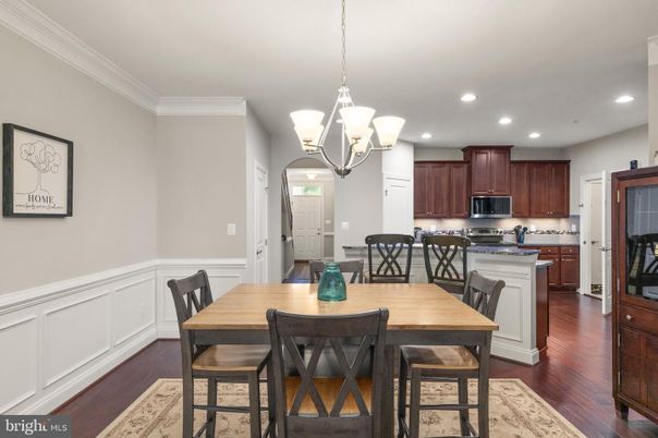 Chandelier, Dining room, Interior, Kitchen, Pendant Lights, Recessed Lighting, Wood Texture Flooring