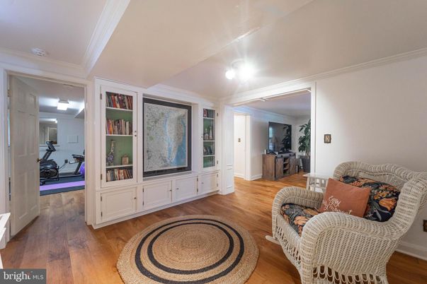 Fitness Equipment, Interior, Living room, Wood Texture Flooring