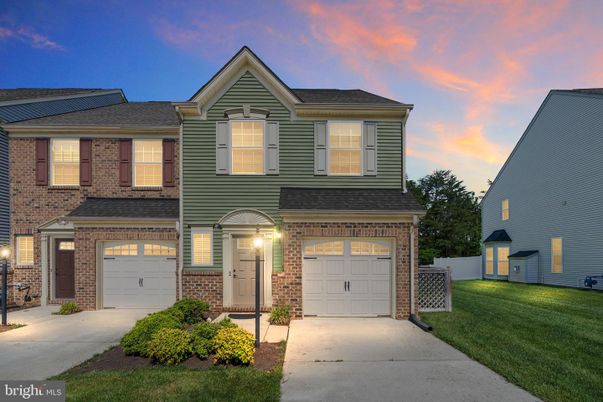 Attached, Exterior, Facade, Brick Facade, Rowhouse