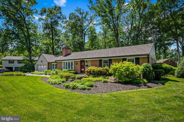 Attached, Exterior, Facade, Brick Facade, Cape Cod