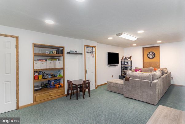 Dining room, Interior, Living room, Recessed Lighting