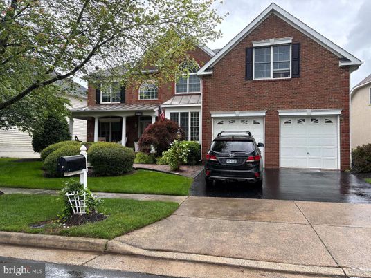 Attached, Exterior, Facade, Brick Facade, Brick Traditional