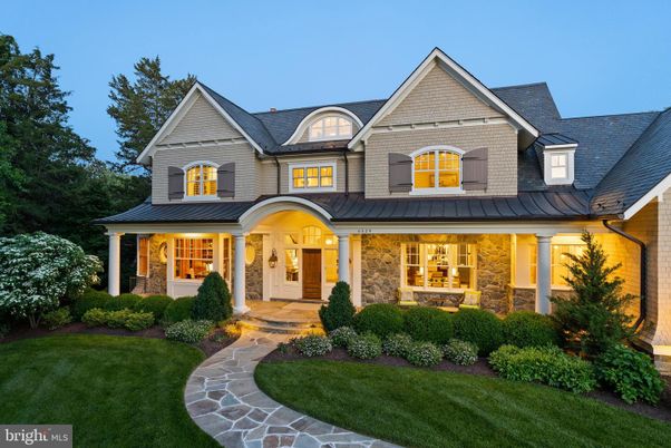 Exterior, Facade, Brick Traditional
