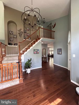 Chandelier, Interior, Recessed Lighting, Wood Texture Flooring