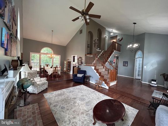Chandelier, Dining room, Interior, Pendant Lights, Wood Texture Flooring