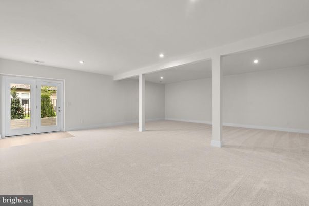 Empty room, Interior, Recessed Lighting
