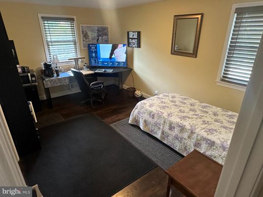 Bedroom, Home Office, Interior, Wood Texture Flooring