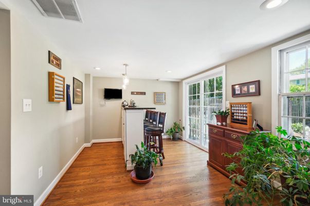 Interior, Pendant Lights, Recessed Lighting, Wood Texture Flooring