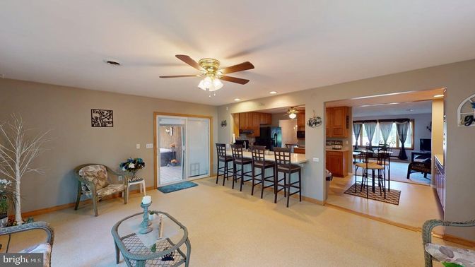 Dining room, Interior, Kitchen, Recessed Lighting